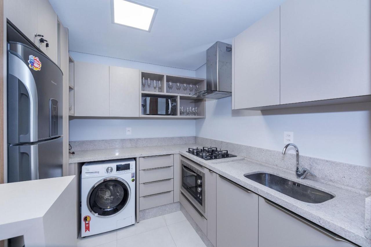 Adra 106 - Apartamento No Centro De Bombinhas - Rooftop Com Piscina E Academia - A Poucos Metros Da Praia - エクステリア 写真