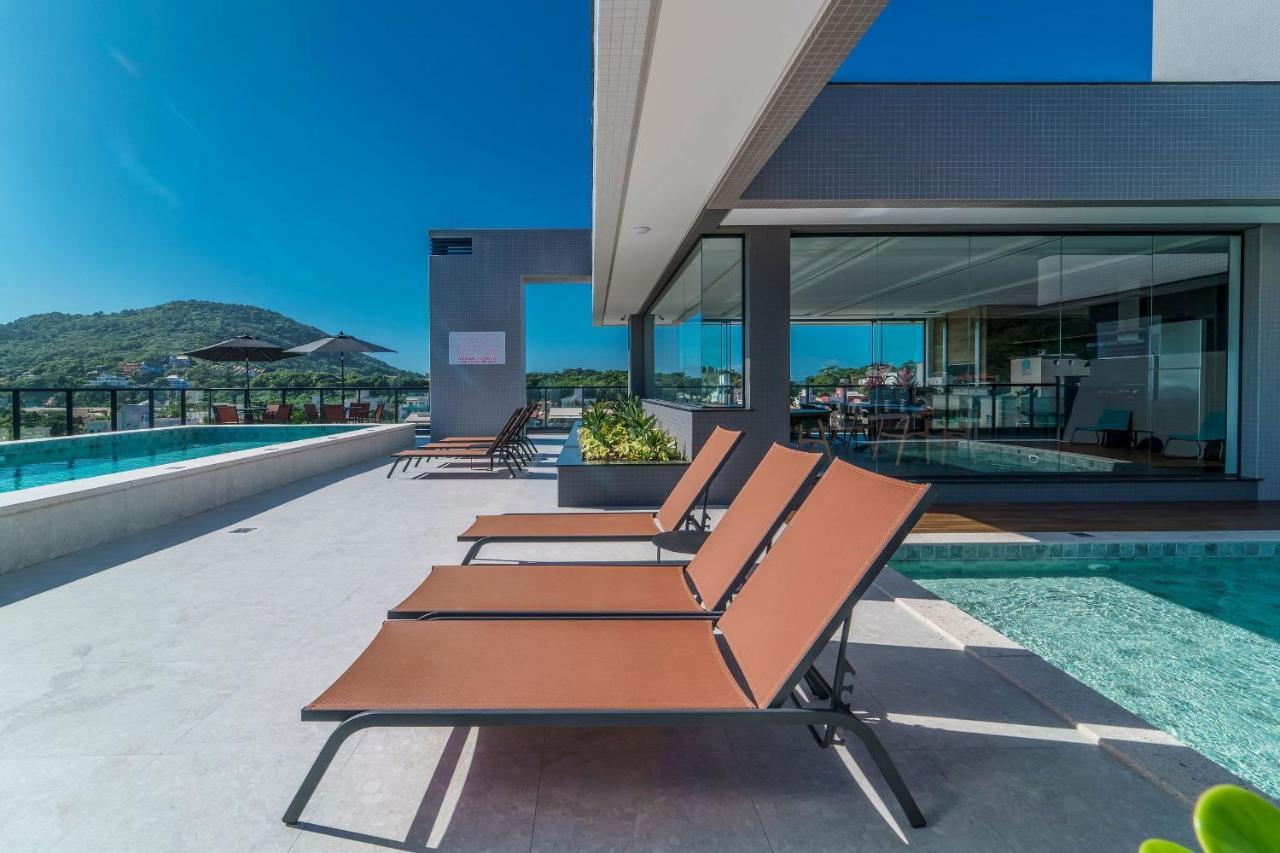Adra 106 - Apartamento No Centro De Bombinhas - Rooftop Com Piscina E Academia - A Poucos Metros Da Praia - エクステリア 写真